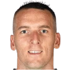 https://img.alsaperf.net/img/football/player/e02d7d03db9d73e42d8d57d649ceaa49.png